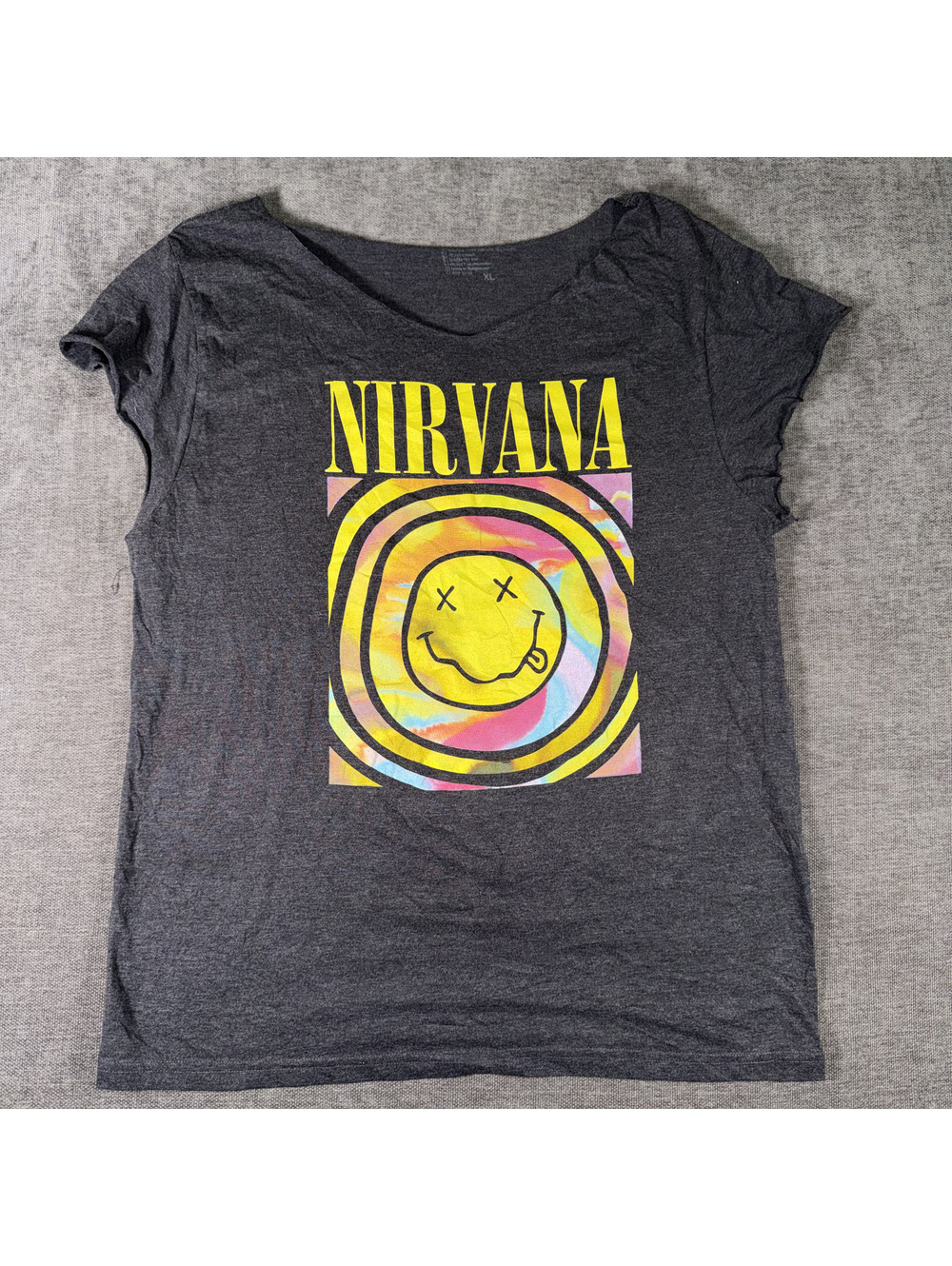 Nirvana Graphic Tee Shirt XL Gray with Colorful Smiley Face Design